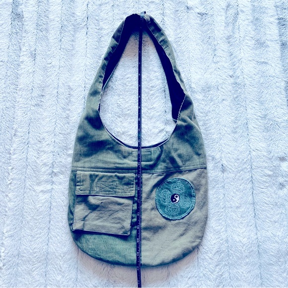 Hippy boho purse with ying yang patch green - Picture 9 of 9